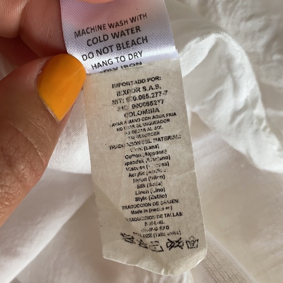 White Linen Dress from Colombia - Picture 3 of 4